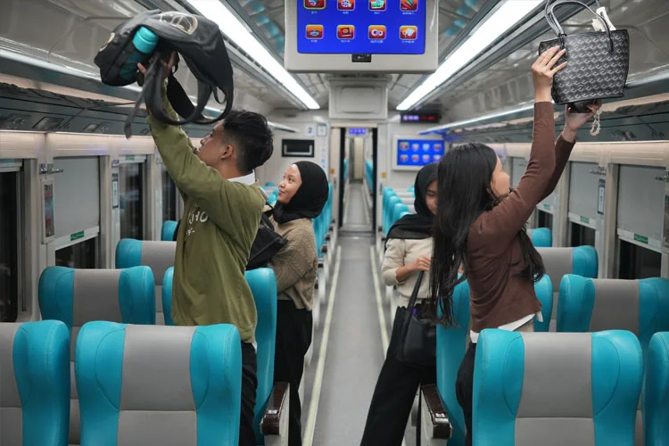 Libur Long Weekend Maulid Nabi, KAI Daop 2 Bandung Siapkan 102 Ribu Kursi KA Jarak Jauh