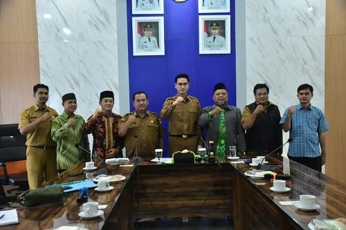 Wakil Bupati Sumedang M Fajar Aldila saat menerima Silaturahmi dan Audensi ICMI Sumedang.Ist