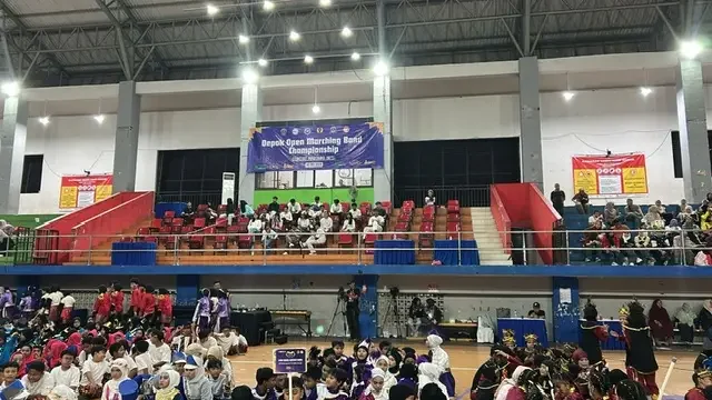 Ribuan pelajar bertanding dalam ajang Depok Open Drum Band &amp; Marching Band Championship (DOMBA XII – 2026) yang berlangsung di GOR Kota Depok, Sabtu (30/05/26). (Foto: Diskominfo Depok)