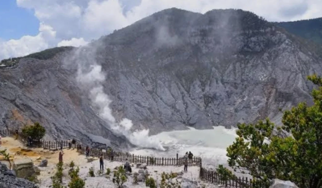 Aktivitas Kegempaan Gunung Tangkubanparahu Meningkat, Masyarakat Diminta Waspada
