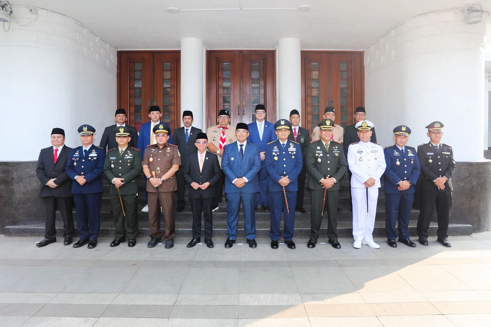 Wali Kota Bandung, Muhammad Farhan menilai, Pancasila bukan sekadar dasar negara, melainkan ideologi hidup yang telah tumbuh dan berakar kuat dalam perjalanan panjang peradaban Nusantara.Dok-Diskominfo Kota Bandung