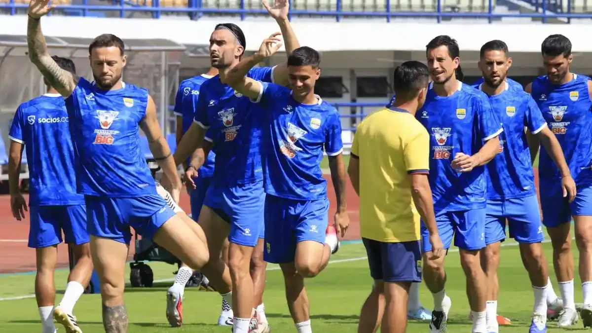 Hadapi PSM Makassar, Ini 22 Pemain Persib Bandung yang Diboyong ke Markas Juku Eja