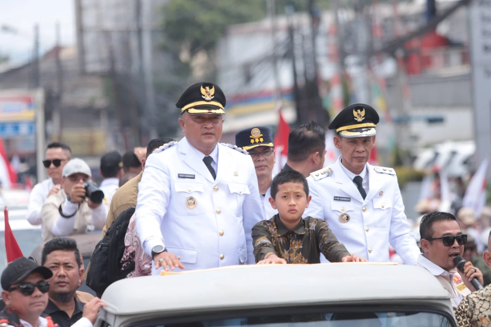 Peneliti Indikator Politik Indonesia, Bawono Kumoro, terkait evaluasi publik terhadap kinerja Bupati Bogor Rudy Susmanto dan Wakil Bupati Bogor Ade Ruhandi.Dok-Diskominfo Kab Bogor