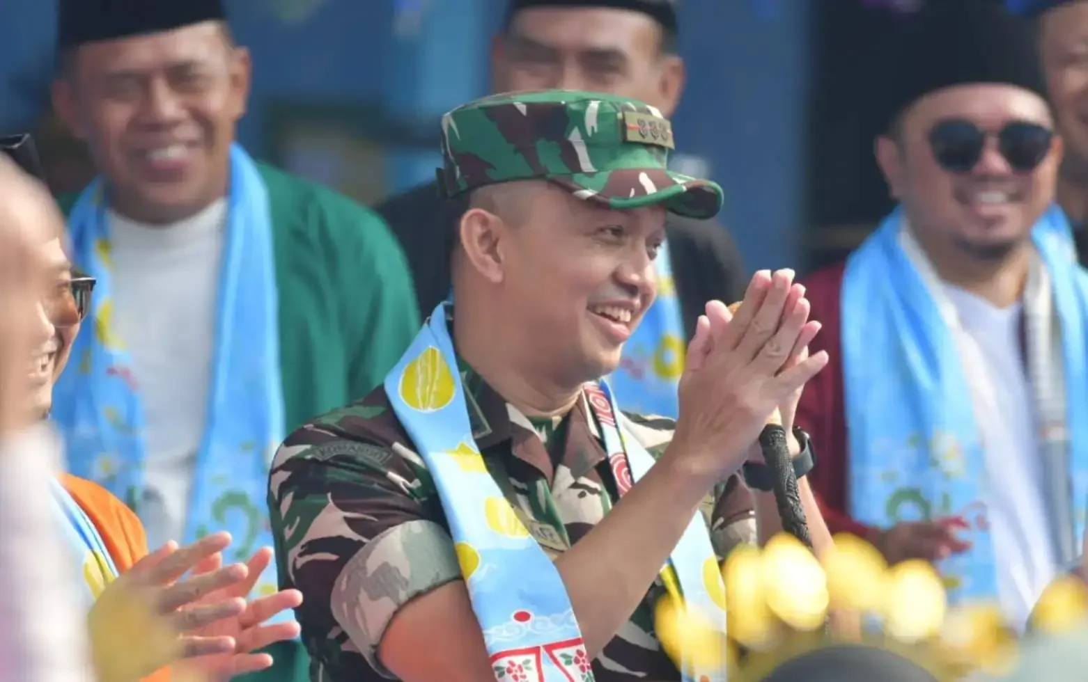 Dandim 0508/Depok, Kolonel Inf Ginanjar Wahyutomo saat menghadiri acara Lebaran Depok 2026, di Alun-alun Timur Grand Depok City, Sabtu (09/05/26). (Foto: dok. Kodim 0508/Depok.)