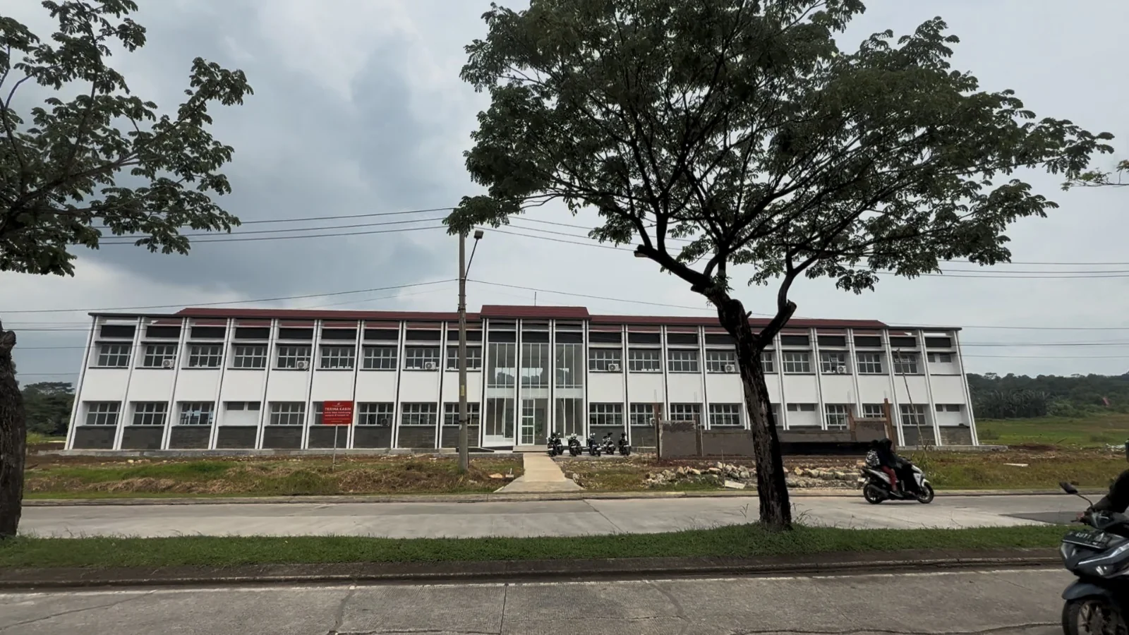 Pemerintah Provinsi (Pemprov) Jawa Barat (Jabar) terus berkomitmen meningkatkan kualitas dan pemerataan layanan pendidikan melalui pembangunan infrastruktur pendidikan.Dok-Humas Disdik Jabar
