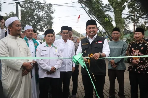Kampung Ramadan ke-15 Masjid Agung Sumedang dibuka Bupati Sumedang Dony Ahmad Munir  di Halaman Masjid Agung Sumedang.Dok-Diskominfosanditik Sumedang