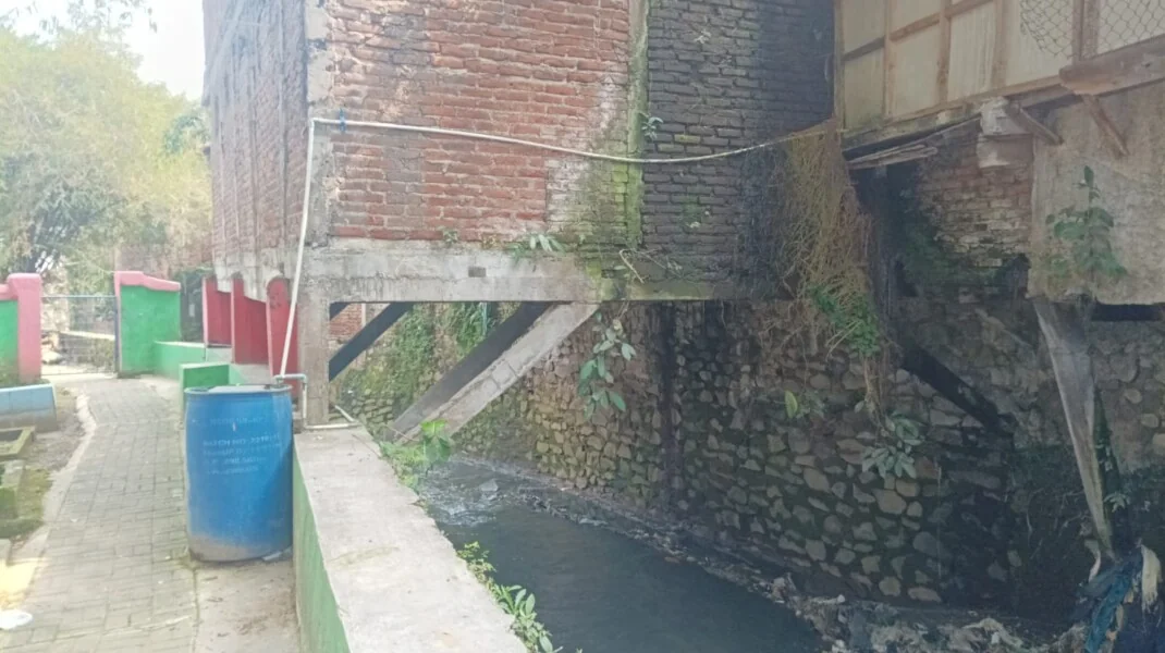PEMKOT CIMAHI Mulai Tegas, Bakal Tertibkan Bangunan Liar di Atas Sungai