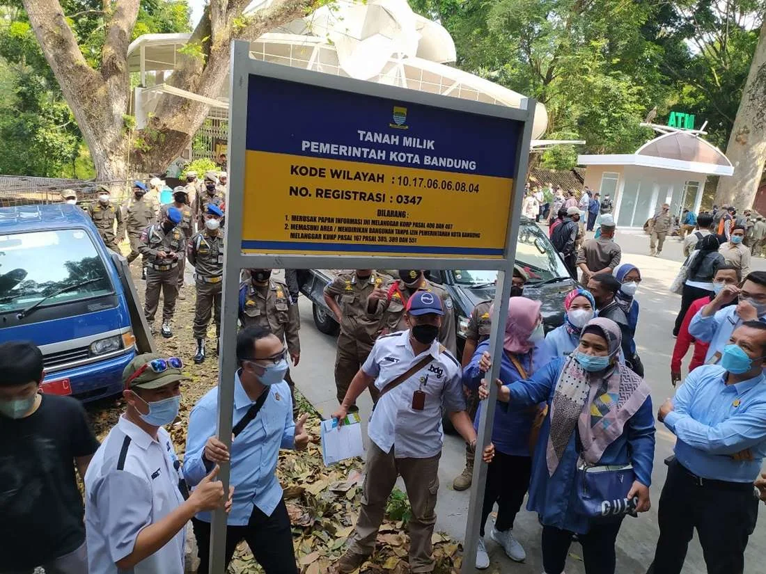 Pemkot Bandung Akhirnya Segel Bandung Zoo