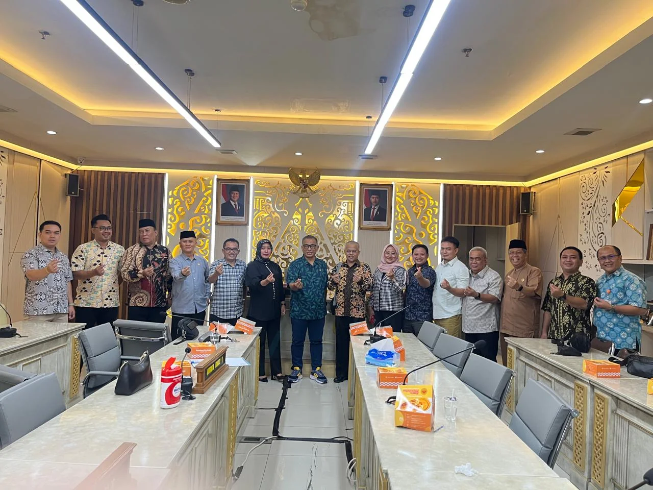 DPRD Provinsi Jawa Barat menerima kunjungan kerja dari Dewan Perwakilan Rakyat Daerah (DPRD) Kabupaten Bogor.