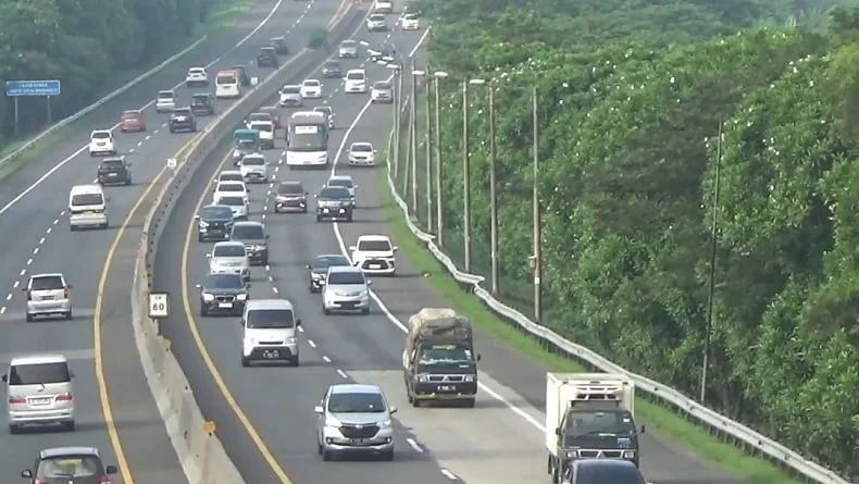 Sejumlah titik rawan kecelakaan di Tol Cipularang wajib diwaspadai menjelang mudik Lebaran.