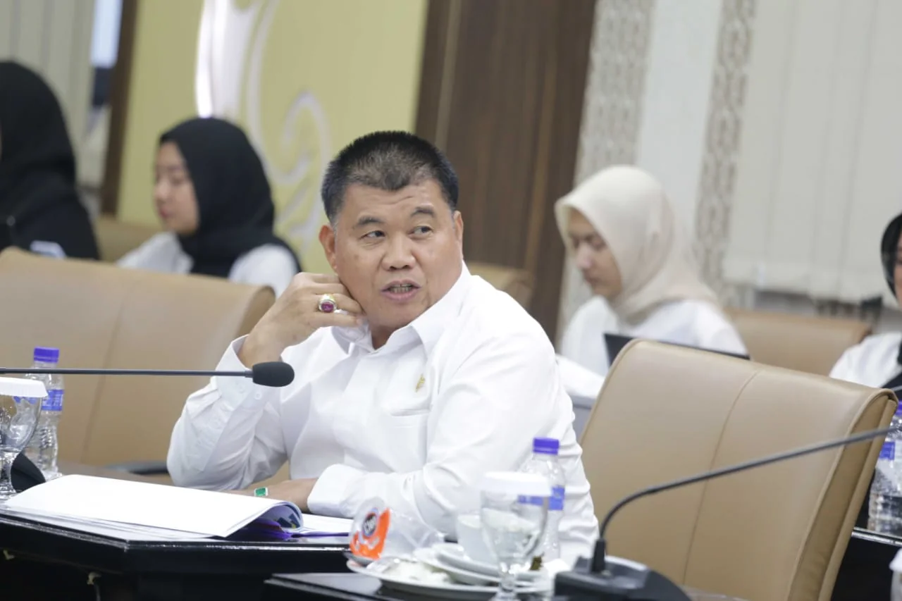 Ketua Badan Pembentukan Perda DPRD Provinsi Jawa Barat Sugianto Nangolah di Kota Bandung. Selasa (25/2/2025).