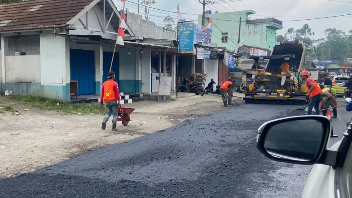 Buka Tutup Jalan di Cikajang Garut, Pemeliharaan Jalan Masih Berlangsung