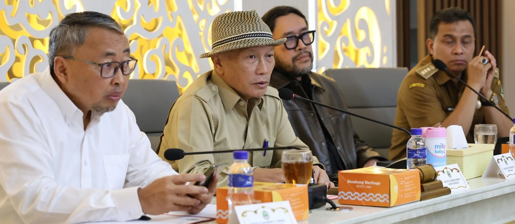 Ketua DPRD Provinsi Jawa Barat Buky Wibawa di Kota Bandung, Senin, 3 Febaruari 2025.