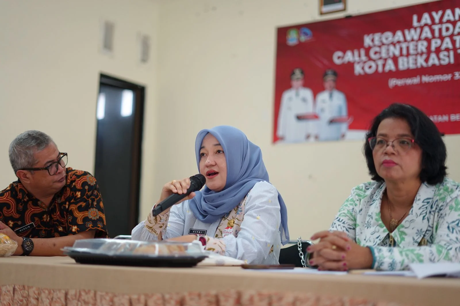 Kepala Diskominfostandi Kota Bekasi yang diwakili oleh Kepala Bidang Informasi dan Komunikasi Publik (IKP), Fitrianti.Ist
