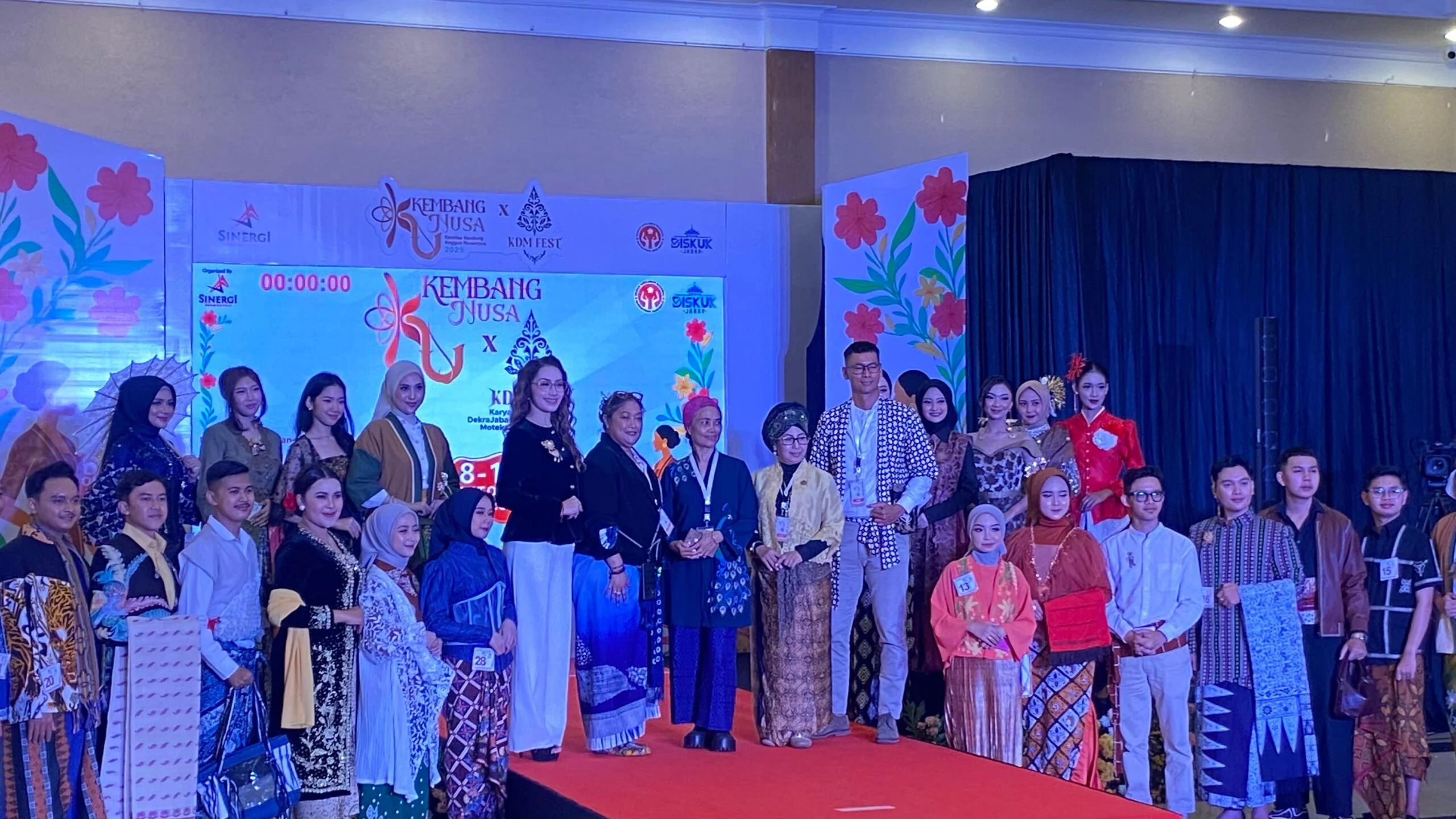 Pemilihan Duta Dekranasda Jawa Barat menekankan pada peningkatan promosi digital dan offline produk-produk unggulan Jawa Barat.Ist