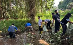 Pemkot Depok Gandeng Kementerian Lingkungan Hidup Bersihkan Situ Gadog