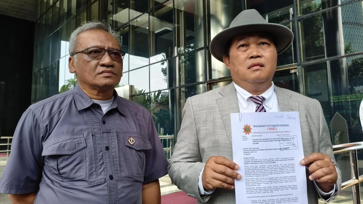 Koordinator Masyarakat Antikorupsi Indonesia (MAKI), Boyamin Saiman, melaporkan pejabat Komisi Pemberantasan Korupsi (KPK) kepada Dewan Pengawas (Dewas) KPK.Dok-Kurniawan/detik.com