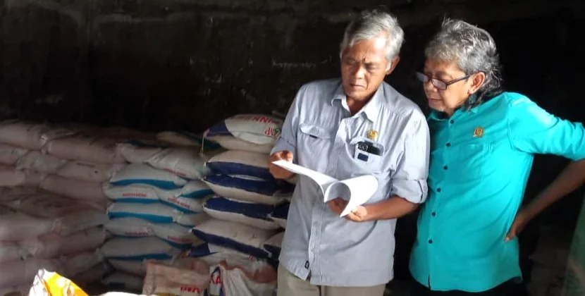 Komisi B Bidang Perekonomian dan Keuangan DPRD Kabupaten Ciamis melaksanakan kegiatan monitoring dan evaluasi distribusi pupuk bersubsidi Musim Tanam.Dok-Diskominfo Kab Ciamis