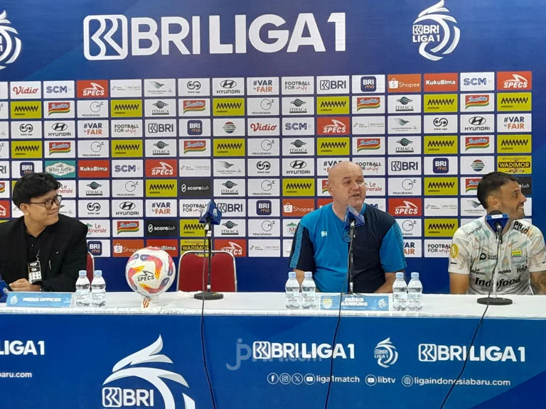 Pelatih Persib Bandung Bojan Hodak mengatakan kemenangan melawan PSS Sleman sangat penting bagi timnya.
