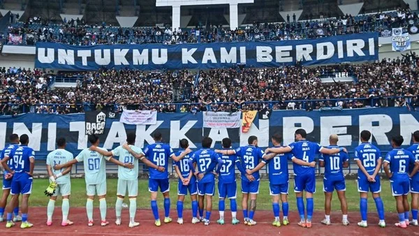 Pesan Khusus untuk Bobotoh di GBLA, Bojan Hodak: Jaga Sportivitas dan Ketertiban