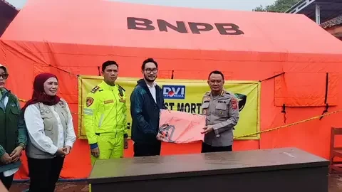 Pemkab Siapkan 50 Peti Jenazah untuk Korban Longsor Cisarua