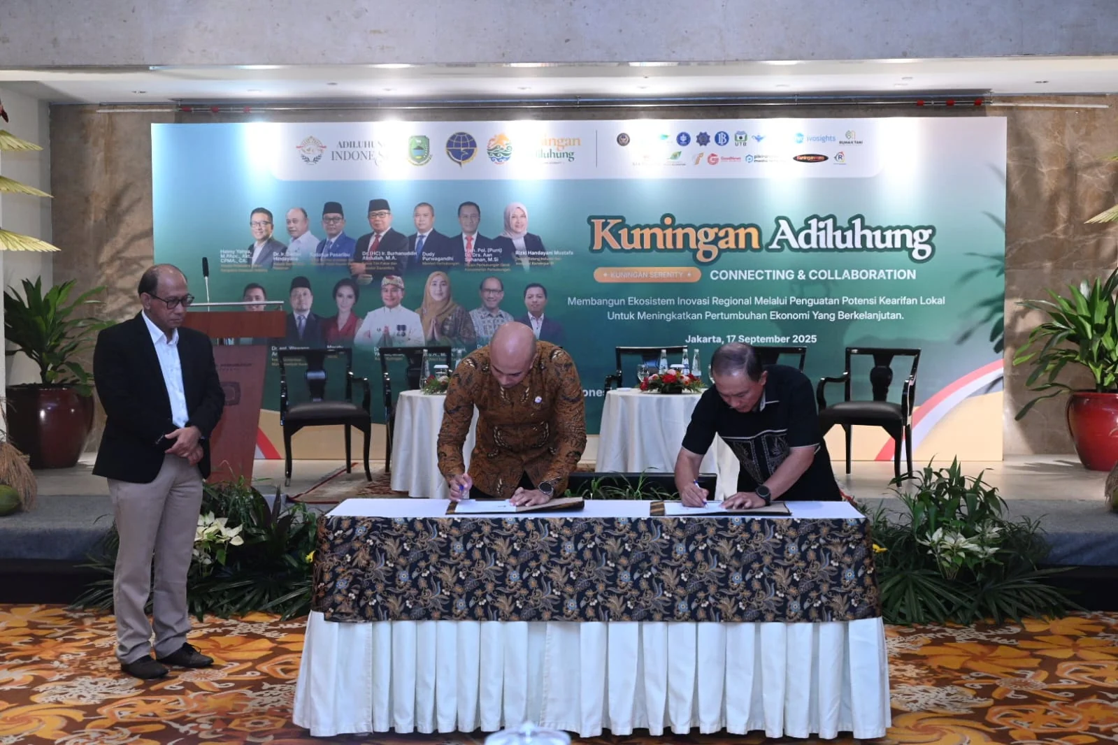 Bupati Kuningan, Dr. H. Dian Rachmat Yanuar, Msi.Ist