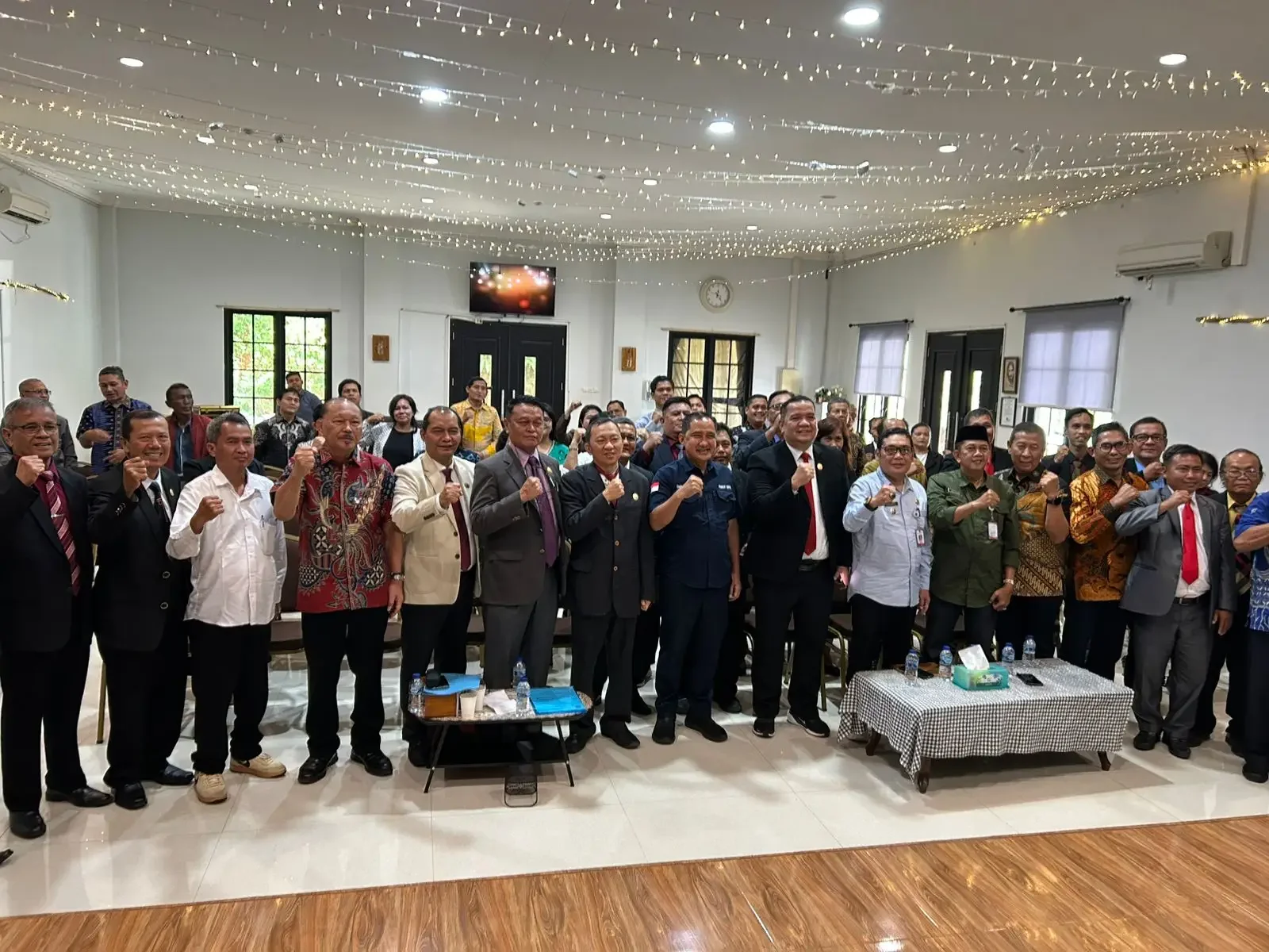 Wakil Wali Kota Depok, Chandra Rahmansyah saat menghadiri pelantikan pengurus PGPI Kota Depok, di Gereja Kasih Anugerah, Kecamatan Pancoran Mas, Selasa (28/04/26). (Foto: Diskominfo Depok).
