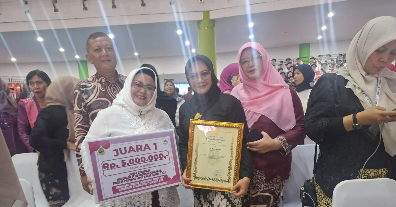 Ciamis sukses memborong sejumlah penghargaan bergengsi dari berbagai sektor strategis, mulai dari pemberdayaan perempuan hingga pembangunan kependudukan dan keluarga berencana.Ist