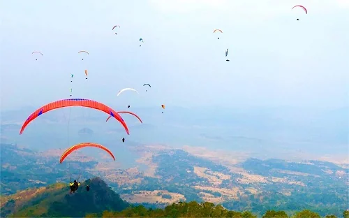 Sepekan ini Langit Sumedang Dihiasi Paralayang.Ist