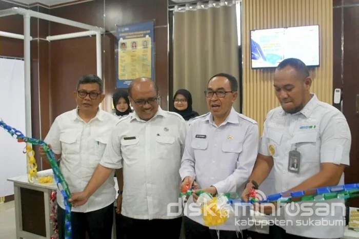 Sekretaris Daerah Kabupaten Sukabumi Ade Suryaman, unsur Forkopimda, dan Forkopimcam.Ist