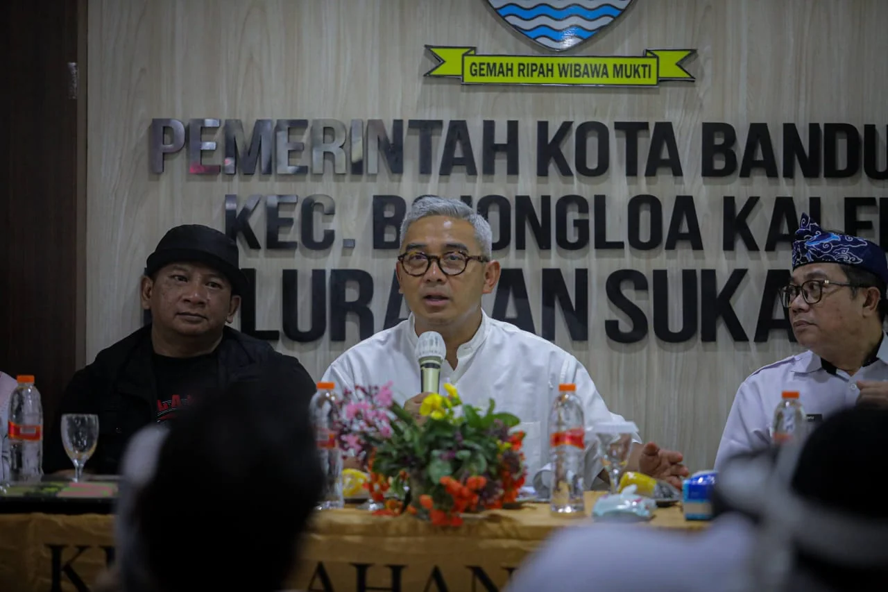 Wali Kota Bandung, Muhammad Farhan menyebut, upaya perbaikan Kota Bandung harus dimulai dari lingkungan tempat warga tinggal, terutama kawasan permukiman.Ist