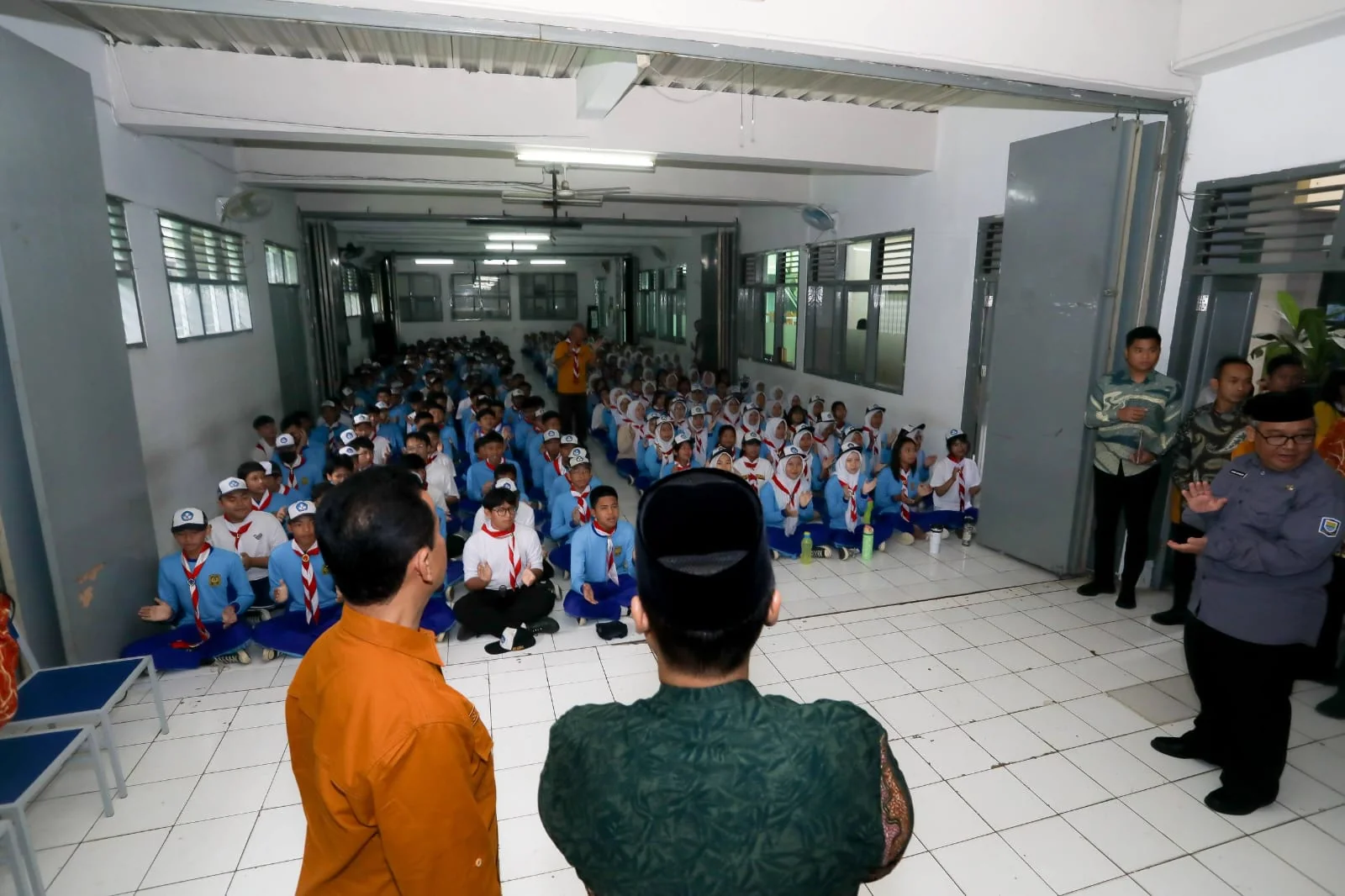 Wakil Wali Kota Bandung, Erwin, pada kegiatan Diklat Pendidikan Karakter dengan Pendekatan Bela Negara Tahap 3 bagi siswa kelas IX dari 24 SMPN se-Kota Bandung.Ist