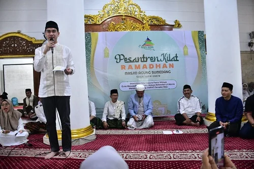 Pesantren Kilat Ramadan Masjid Agung Sumedang selama sepekan yang diikuti 1.657 peserta ditutup Wakil Bupati Sumedang M. Fajar Aldila, Minggu (8/3/2026).Dok-Diskominfosanditik Sumedang