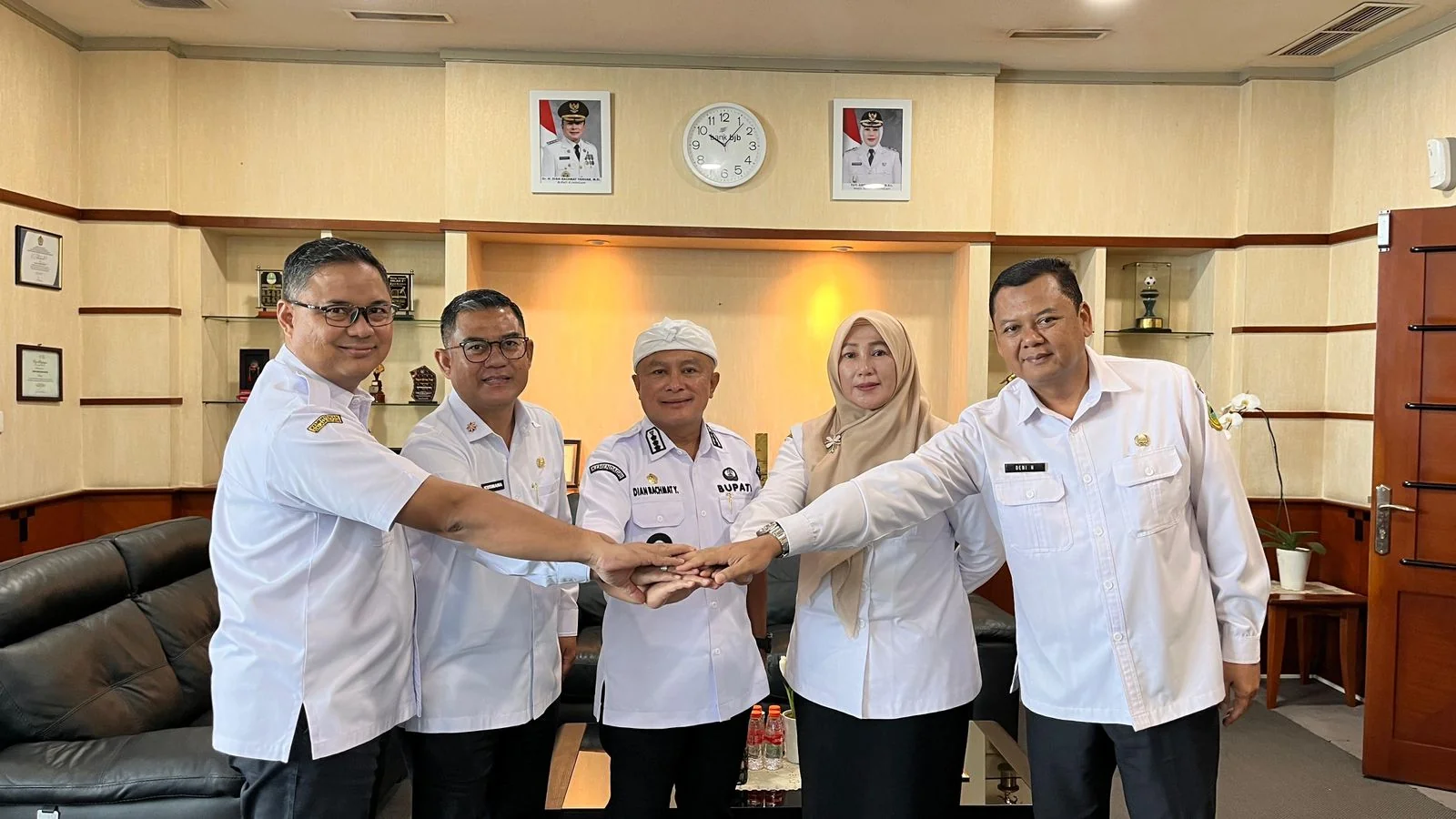 Bupati Kuningan Dr. H. Dian Rahmat Yanuar, M.Si menyampaikan apresiasi dan rasa bangga atas kiprah serta dedikasi ketiga kandidat.Ist
