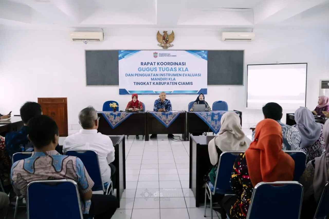 Kepala Dinas P2KBP3A Kabupaten Ciamis, Yoyo menyampaikan arahannya.Dok-Diskominfo Ciamis