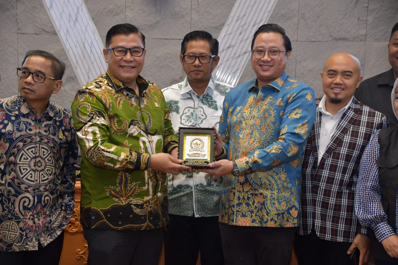 Komisi IV DPRD Provinsi Jawa Barat saat kunjungan kerja ke Komisi V DPR RI di Kawasan Senayan, DKI Jakarta, Rabu (20/1/2025).