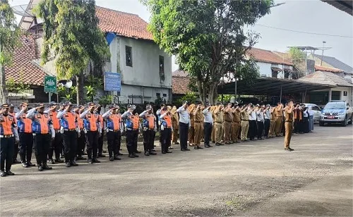 Sekretaris Daerah Kab Sumedang  Tuti Ruswati, ASN memiliki peran penting dalam menyelenggarakan pemerintahan dan memberikan pelayanan kepada masyarakat.Dok-Diskominfosanditik Sumedang
