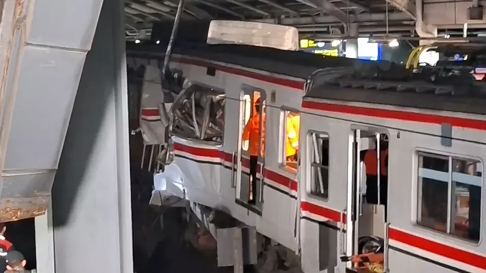 Korban Tabrakan KA di Bekasi, 7 Tewas dan 81 Luka-luka