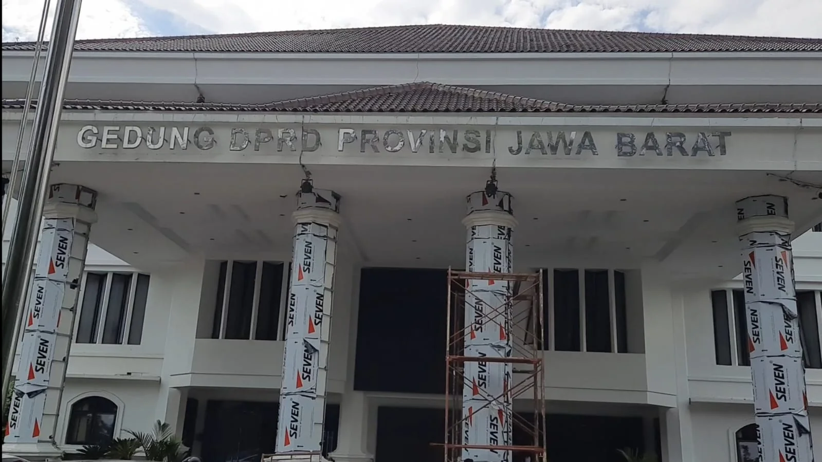 Kantor DPRD Jabar.Dok-KabarSunda
