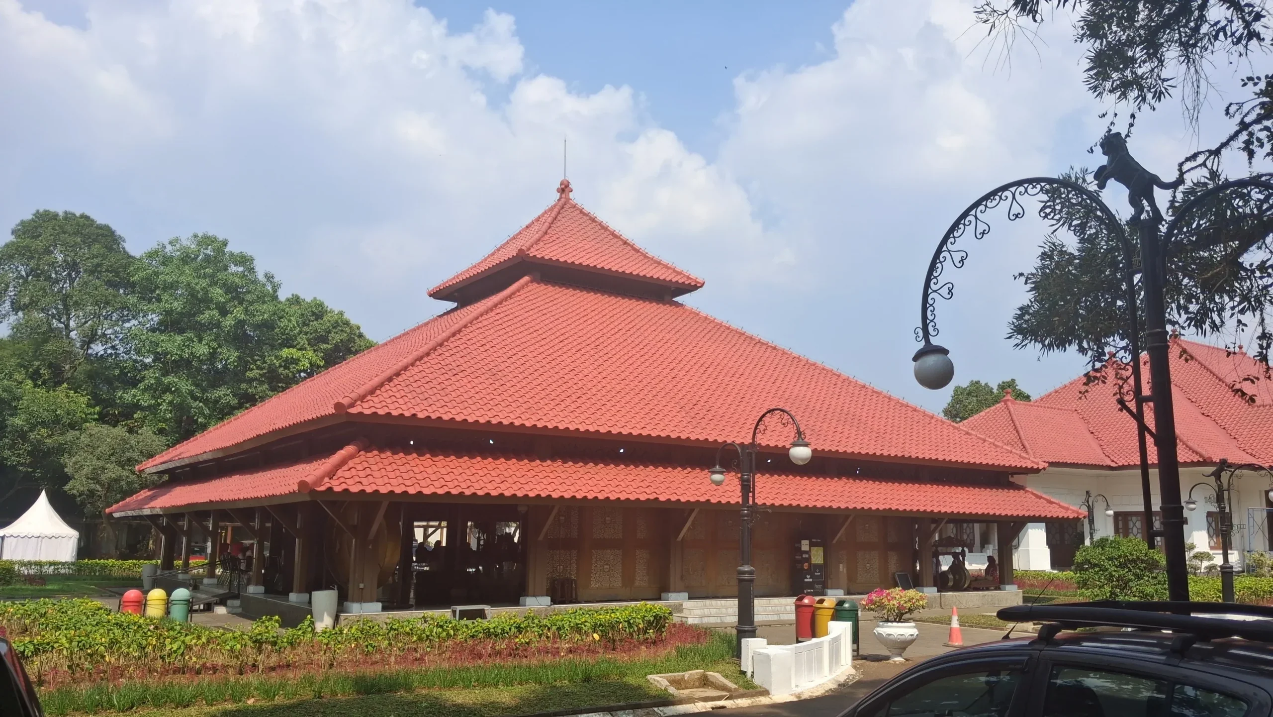 1786949768866383_ffa850e84a_berita_bandung