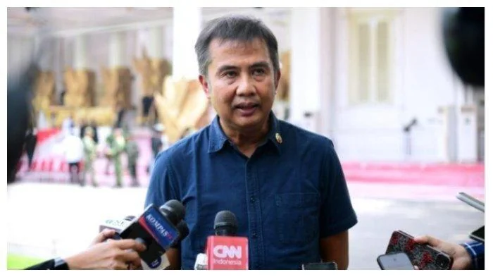 Penjabat Gubernur Jawa Barat (Jabar), Bey Machmudin