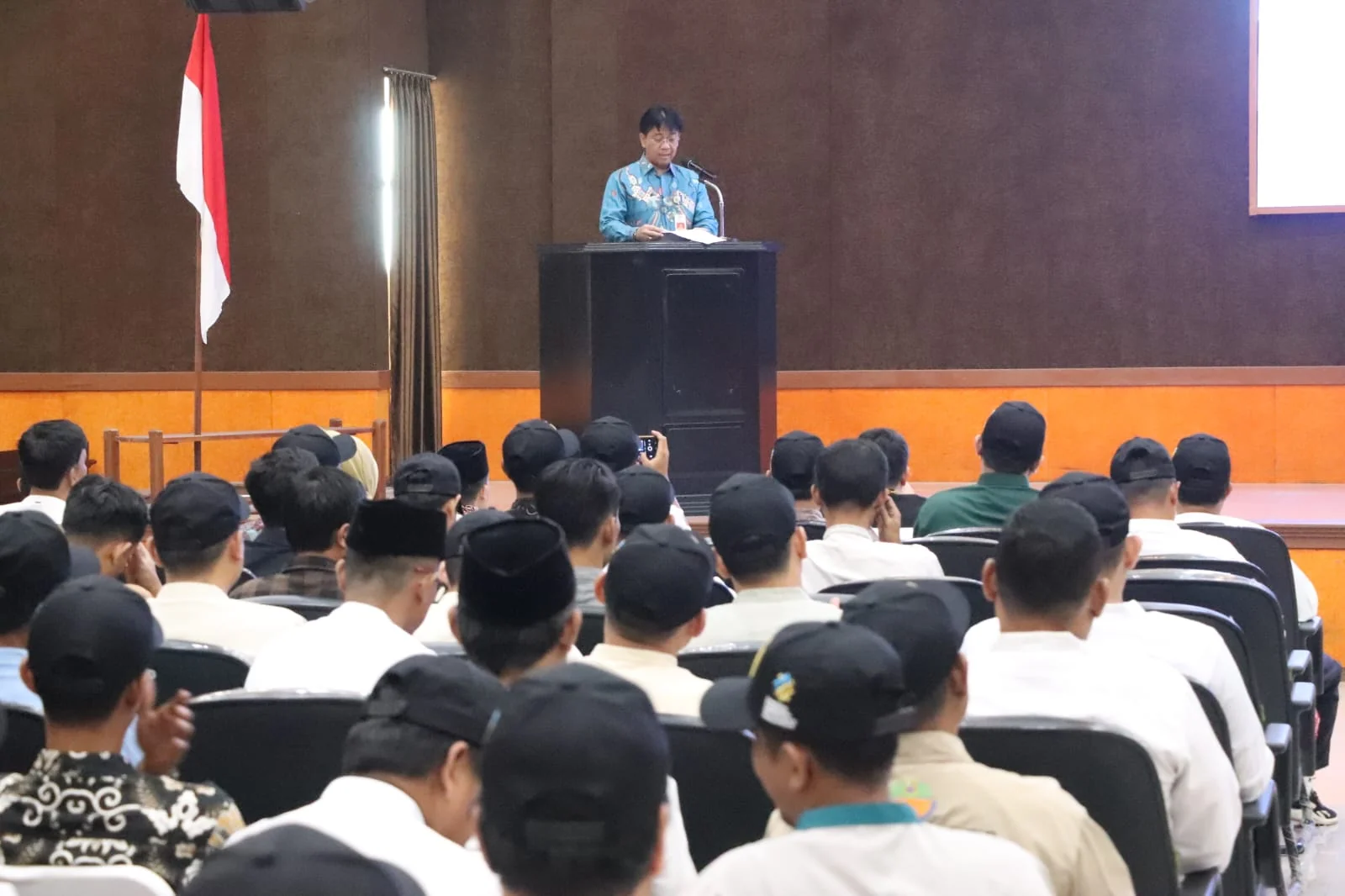 Asisten Daerah (Asda) I Setda Kabupaten Bekasi Hudaya yang hadir mewakili Bupati Bekasi Ade Kuswara Kunang.Ist