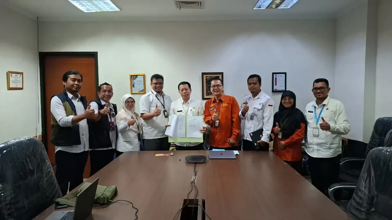 Penandatanganan berita acara Forum Rencana Kerja (Renja) Diskominfo Kota Depok di Ruang Rapat Diskominfo, Gedung Dibaleka II, Rabu (25/02/26). (Foto:Diskominfo)